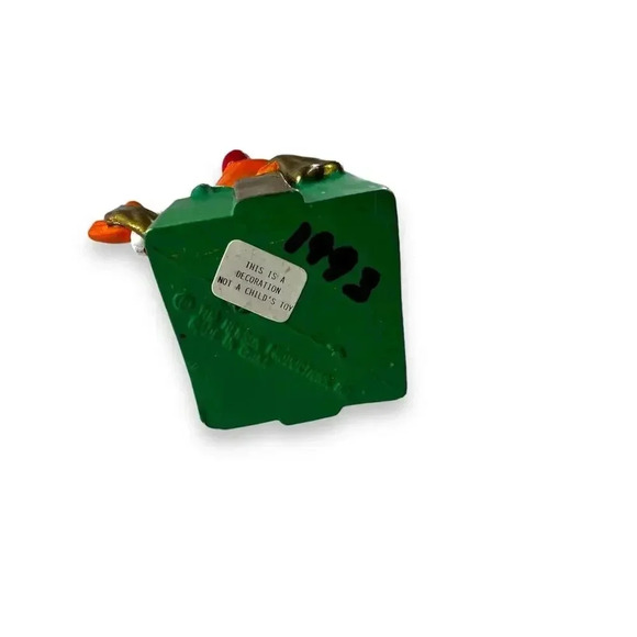 Vintage 1993 Sesame Street Christmas Ornament - Jim Henson Productions Ernie - Picture 5 of 6